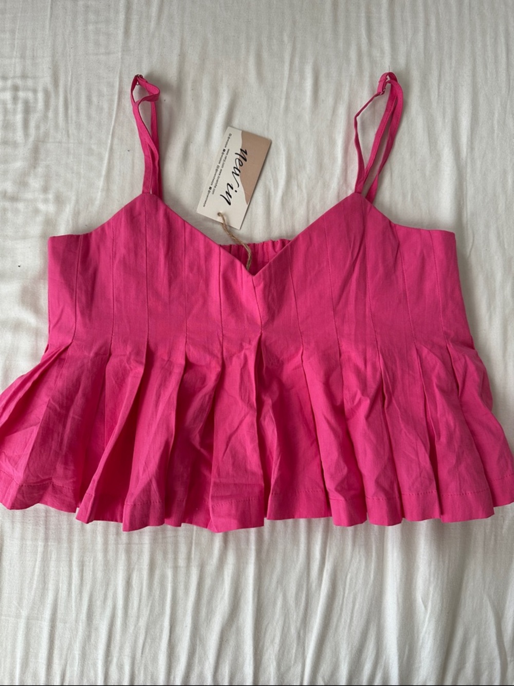 NWT Women's Hot Pink Summer Crop Top Adjustable Straps